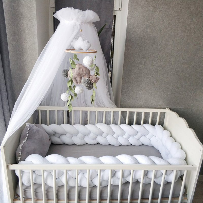 Baby Nursery Sale - Widen Baby Bumper Bed Braid Knot